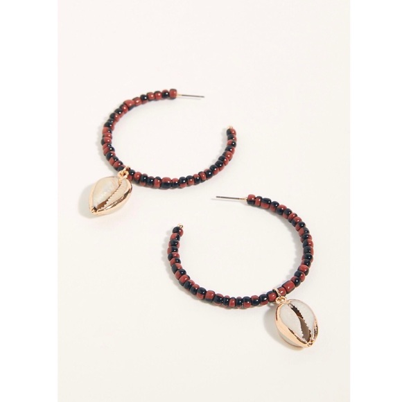 Free People Jewelry - NEW Free People River Way Hoop Shell Earrings